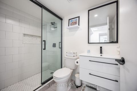 Photo 5 at 1203 - 410 Queens Quay W, Waterfront Communities C1, Toronto