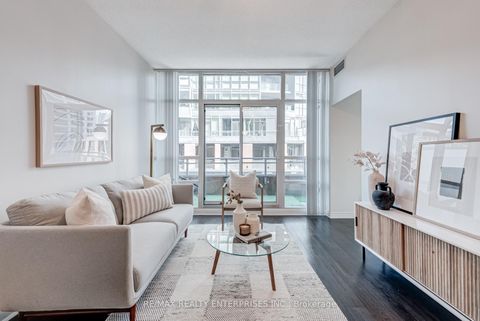 Photo 7 at 601 - 15 Bruyeres Mews, Niagara, Toronto