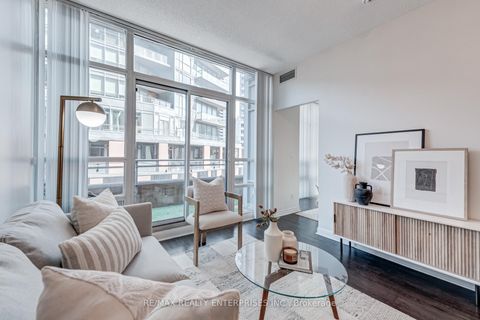 Photo 8 at 601 - 15 Bruyeres Mews, Niagara, Toronto