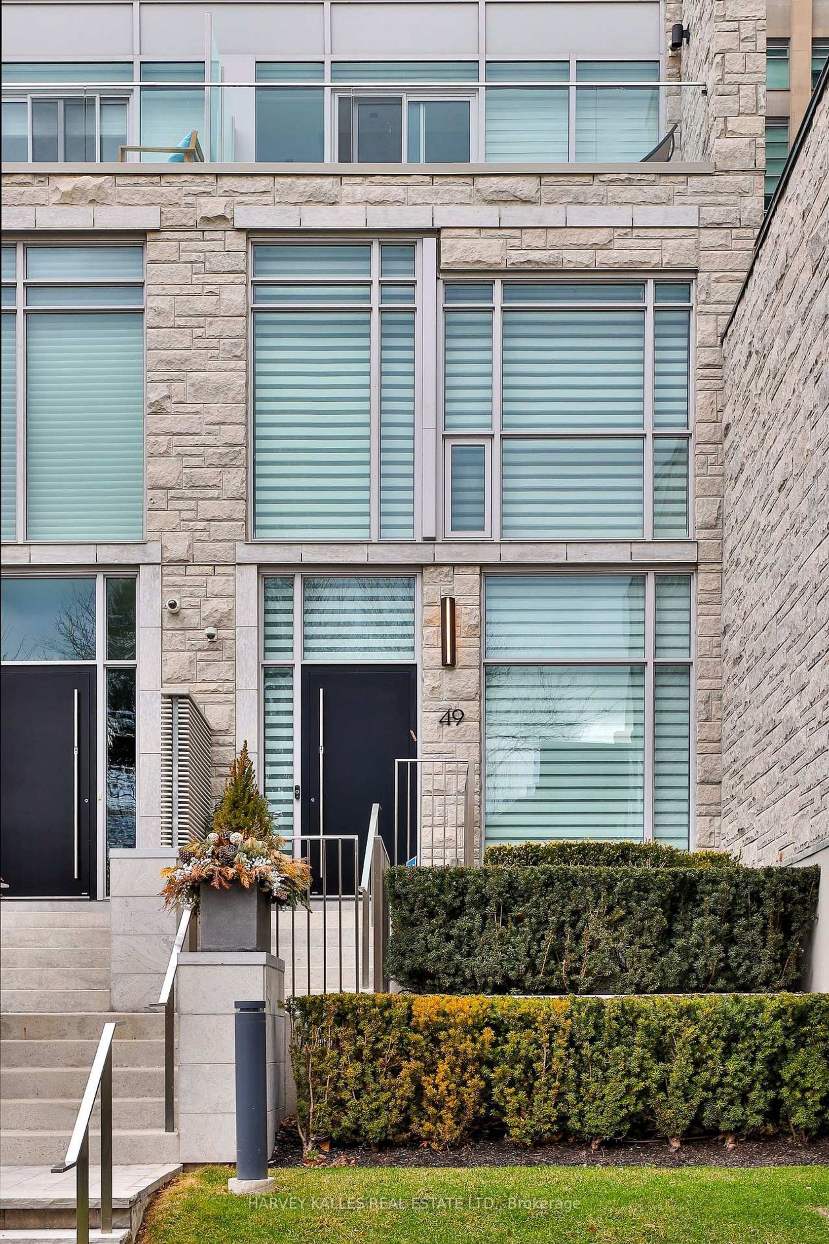 49 Foxbar Road, St. Clair, Toronto 