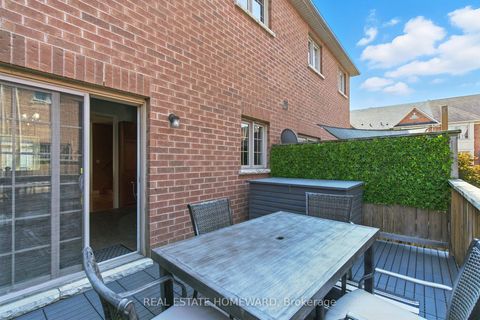 Photo 10 at 4 Isaac Devins Avenue, East Woodbridge, Vaughan