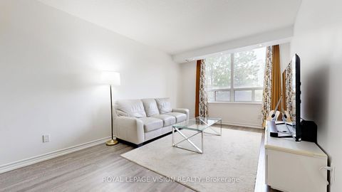 Photo 6 at 207 - 115 Omni Drive, Bendale, Toronto