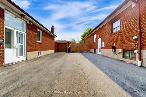 Photo 43 at 117 Shropshire Drive, Dorset Park, Toronto