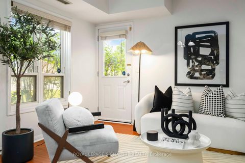 Photo 3 at 121 - 60 Mendelssohn Street, Birchmount, Toronto