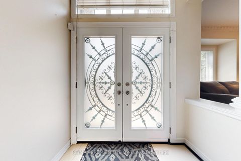 Photo 6 at 59 Rossi Drive, Vellore Village, Vaughan