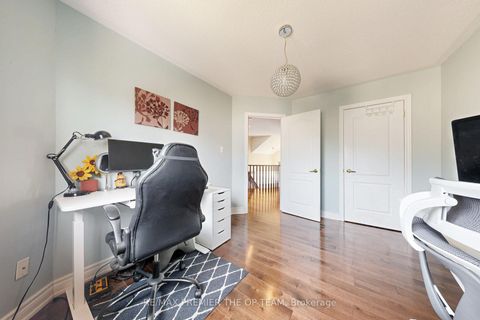 Photo 35 at 59 Rossi Drive, Vellore Village, Vaughan