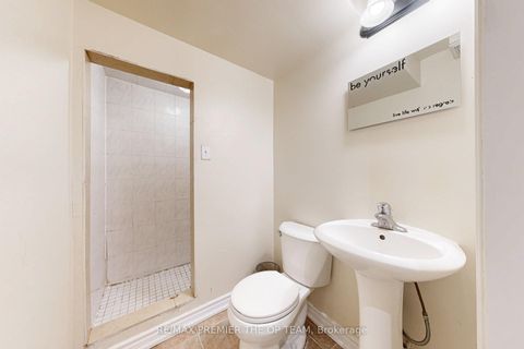 Photo 47 at 59 Rossi Drive, Vellore Village, Vaughan