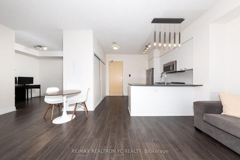 Photo 8 at 2509 - 30 Roehampton Avenue, Mount Pleasant West, Toronto