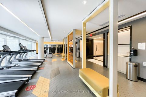 Photo 18 at 2509 - 30 Roehampton Avenue, Mount Pleasant West, Toronto