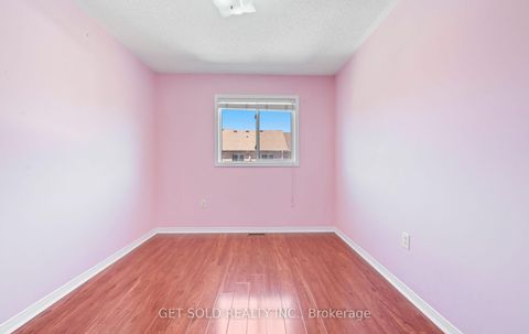 Photo 26 at 16 Mare Crescent, Clairville, Toronto