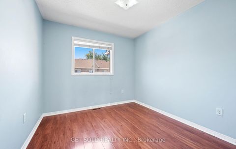 Photo 29 at 16 Mare Crescent, Clairville, Toronto