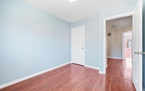 Photo 30 at 16 Mare Crescent, Clairville, Toronto