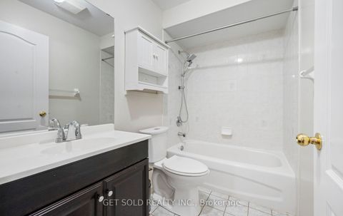 Photo 31 at 16 Mare Crescent, Clairville, Toronto
