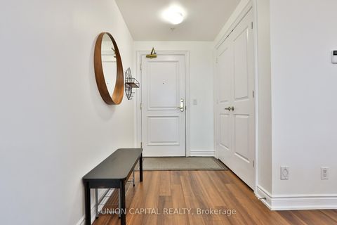 Photo 1 at 605 - 9255 Jane Street, Maple, Vaughan
