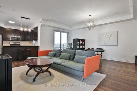 Photo 4 at 605 - 9255 Jane Street, Maple, Vaughan