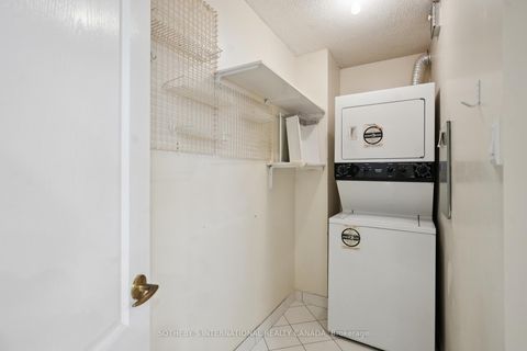 Photo 8 at 501 - 10 Tichester Road, Forest Hill South, Toronto