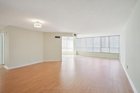 Photo 9 at 501 - 10 Tichester Road, Forest Hill South, Toronto