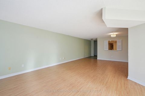 Photo 12 at 501 - 10 Tichester Road, Forest Hill South, Toronto
