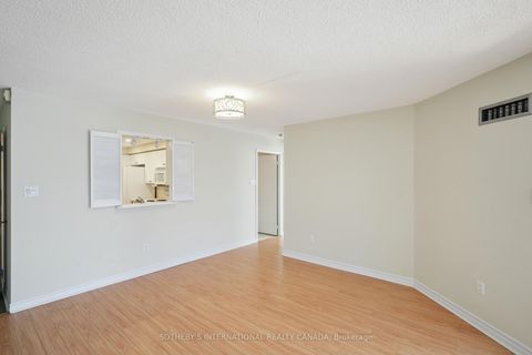 Photo 13 at 501 - 10 Tichester Road, Forest Hill South, Toronto
