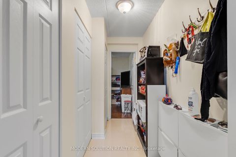 Photo 11 at 102 - 250 Pine Grove Drive, Islington Woods, Vaughan