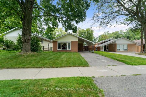 Photo 1 at 53 Northfield Road, Woburn, Toronto