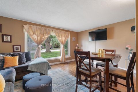Photo 2 at 53 Northfield Road, Woburn, Toronto