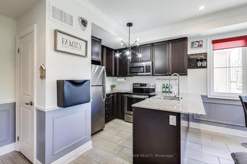 Photo 2 at 231 - 380 Hopewell Avenue, Belgravia, Toronto