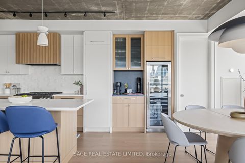Photo 3 at 912 - 1 Shaw Street, Niagara, Toronto