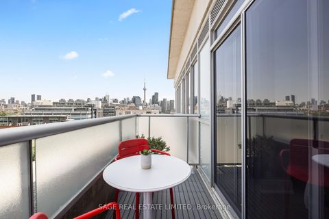Photo 16 at 912 - 1 Shaw Street, Niagara, Toronto
