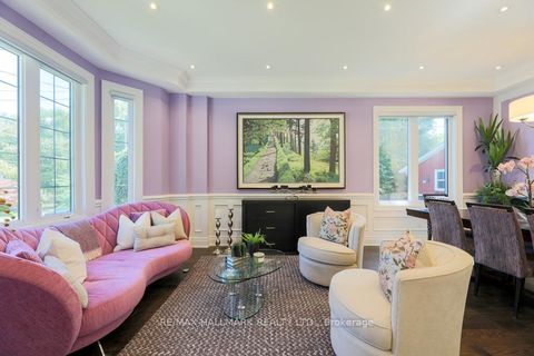 Photo 2 at 44 Scarboro Crescent, Cliffcrest, Toronto