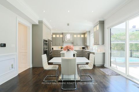 Photo 10 at 44 Scarboro Crescent, Cliffcrest, Toronto