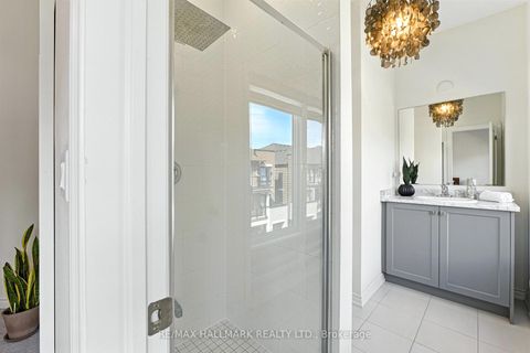 Photo 31 at 36 Elsinore Street, Kleinburg, Vaughan