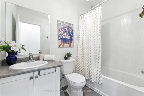Photo 36 at 36 Elsinore Street, Kleinburg, Vaughan
