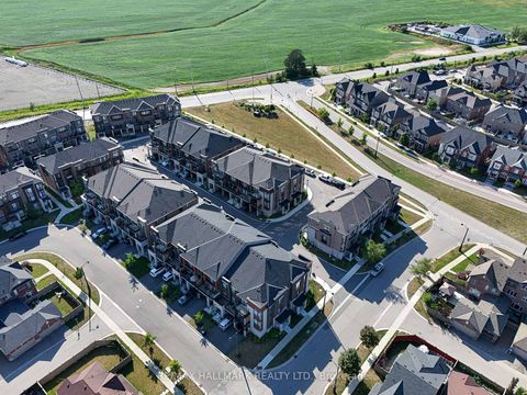 Photo 42 at 36 Elsinore Street, Kleinburg, Vaughan Photo 42 at 36 Elsinore Street, Kleinburg, Vaughan