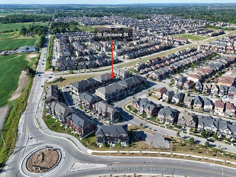 Photo 44 at 36 Elsinore Street, Kleinburg, Vaughan