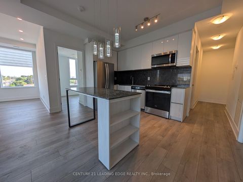 Photo 12 at 525 - 3100 Keele Street, CFB, Toronto