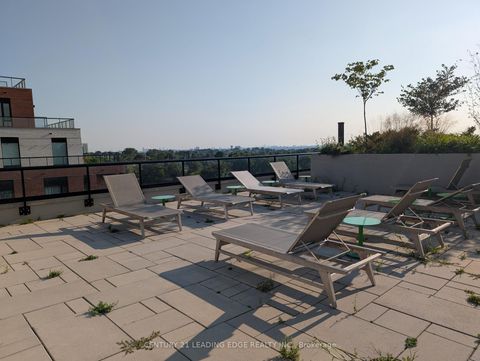 Photo 23 at 525 - 3100 Keele Street, CFB, Toronto