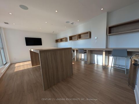 Photo 27 at 525 - 3100 Keele Street, CFB, Toronto