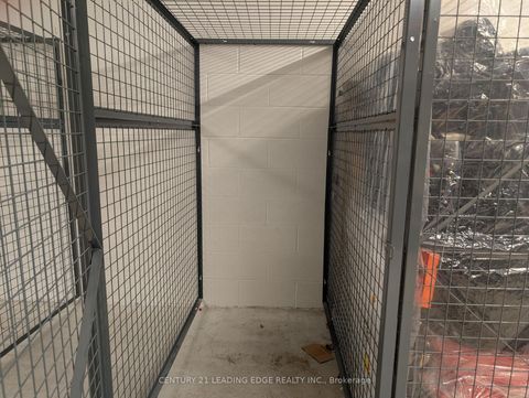 Photo 28 at 525 - 3100 Keele Street, CFB, Toronto