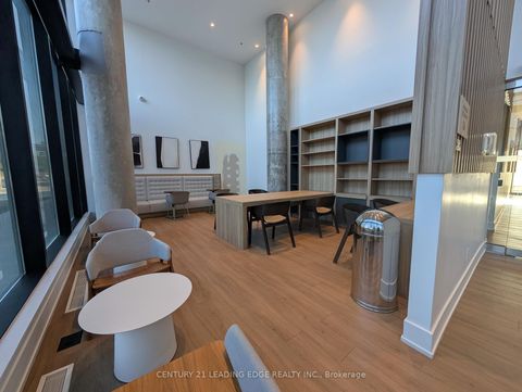 Photo 32 at 525 - 3100 Keele Street, CFB, Toronto