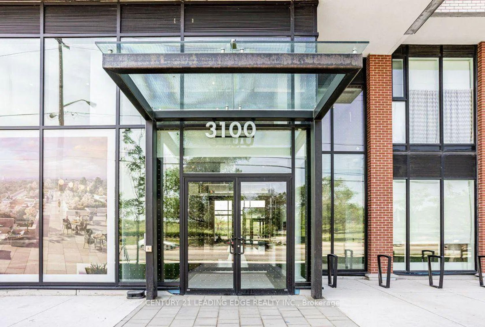 525 - 3100 Keele Street, CFB, Toronto 