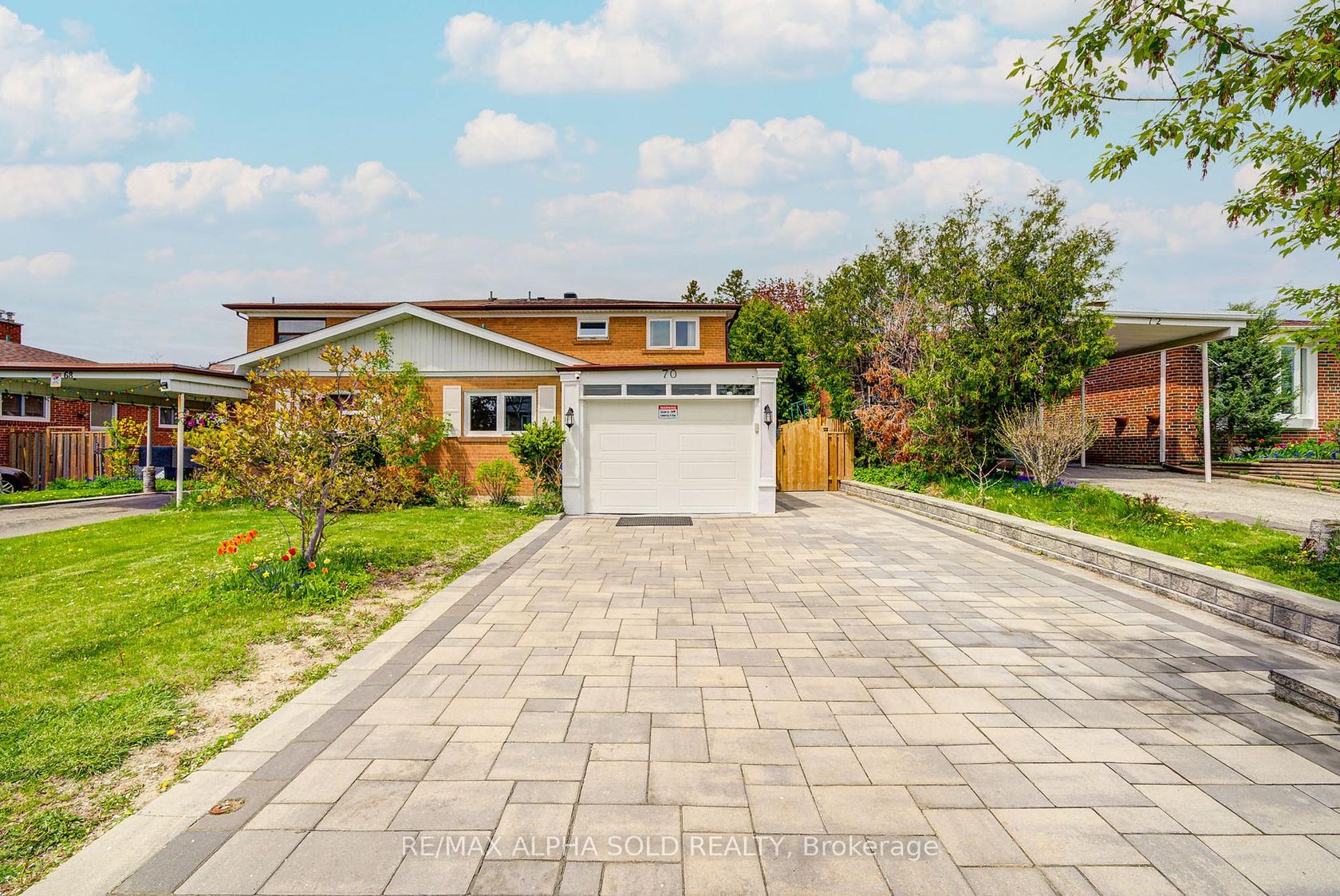 70 Clydesdale Drive, Pleasant View, Toronto 