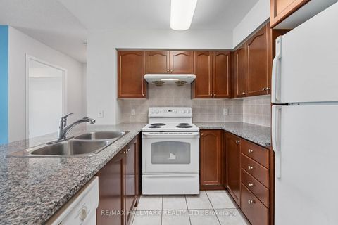 Photo 3 at 909 - 68 Grangeway Avenue, Woburn, Toronto