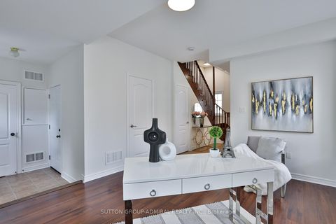 Photo 10 at 46 - 15 Old Colony Road, Oak Ridges Lake Wilcox, Richmond Hill