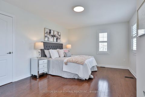 Photo 28 at 46 - 15 Old Colony Road, Oak Ridges Lake Wilcox, Richmond Hill