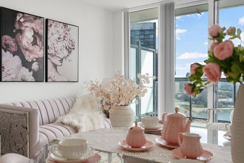 Photo 15 at 2608 - 30 Inn On The Park Drive, Don Mills, Toronto