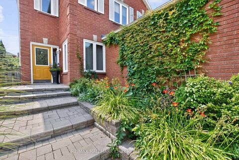 Photo 4 at 49 Mcdougall Drive, West Bayfield, Barrie