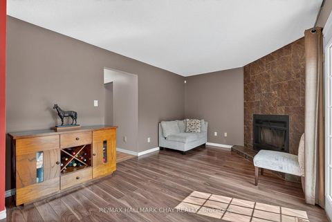 Photo 11 at 49 Mcdougall Drive, West Bayfield, Barrie