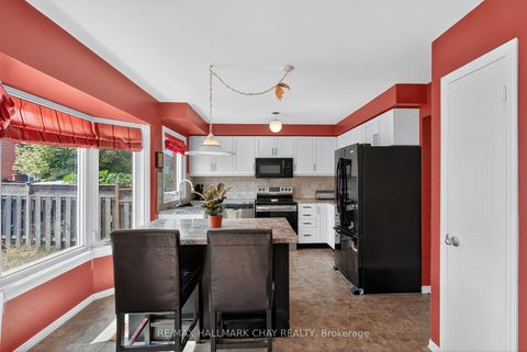 Photo 13 at 49 Mcdougall Drive, West Bayfield, Barrie