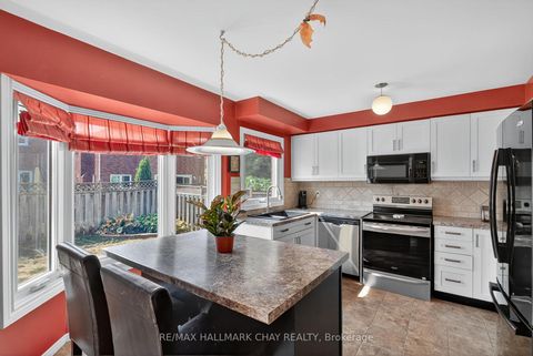 Photo 14 at 49 Mcdougall Drive, West Bayfield, Barrie